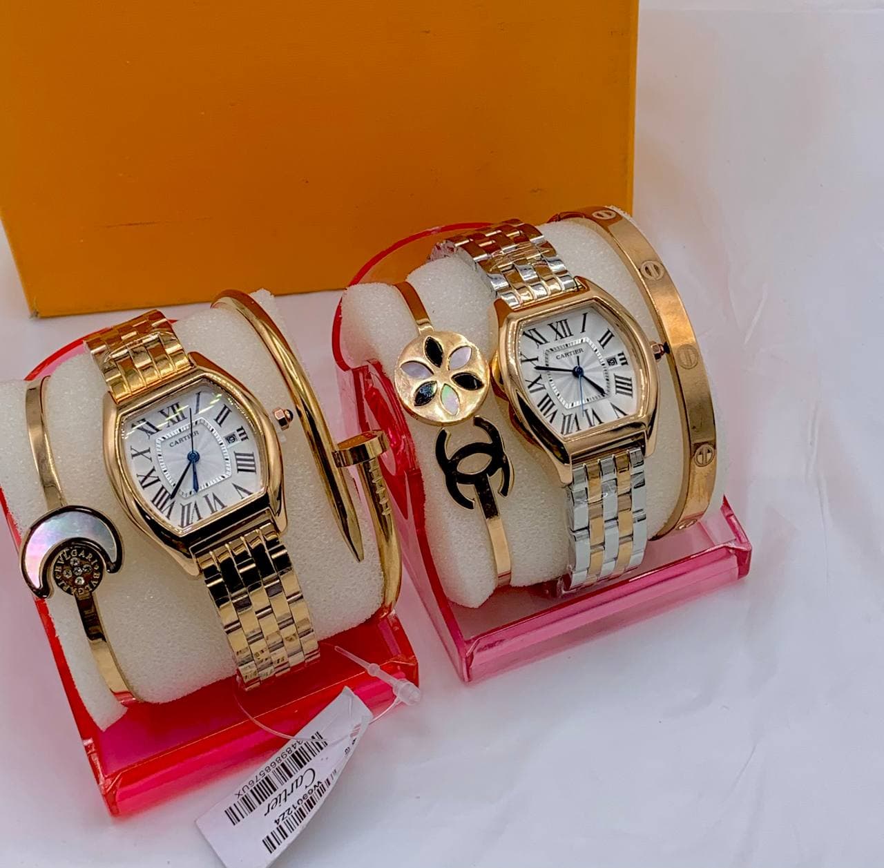 Affordable Female Cartier Watch set