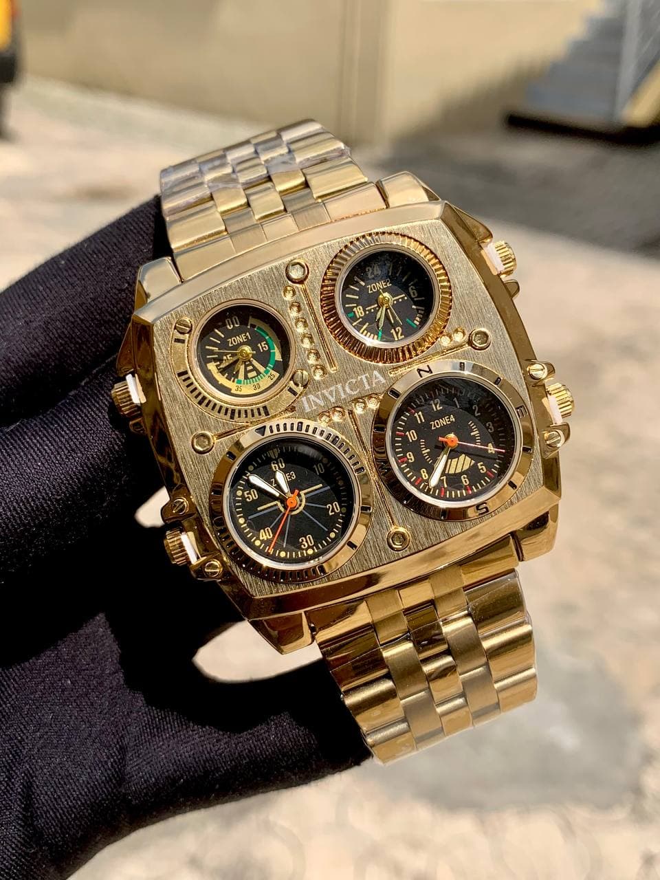 Affordable Invicta With Four Face