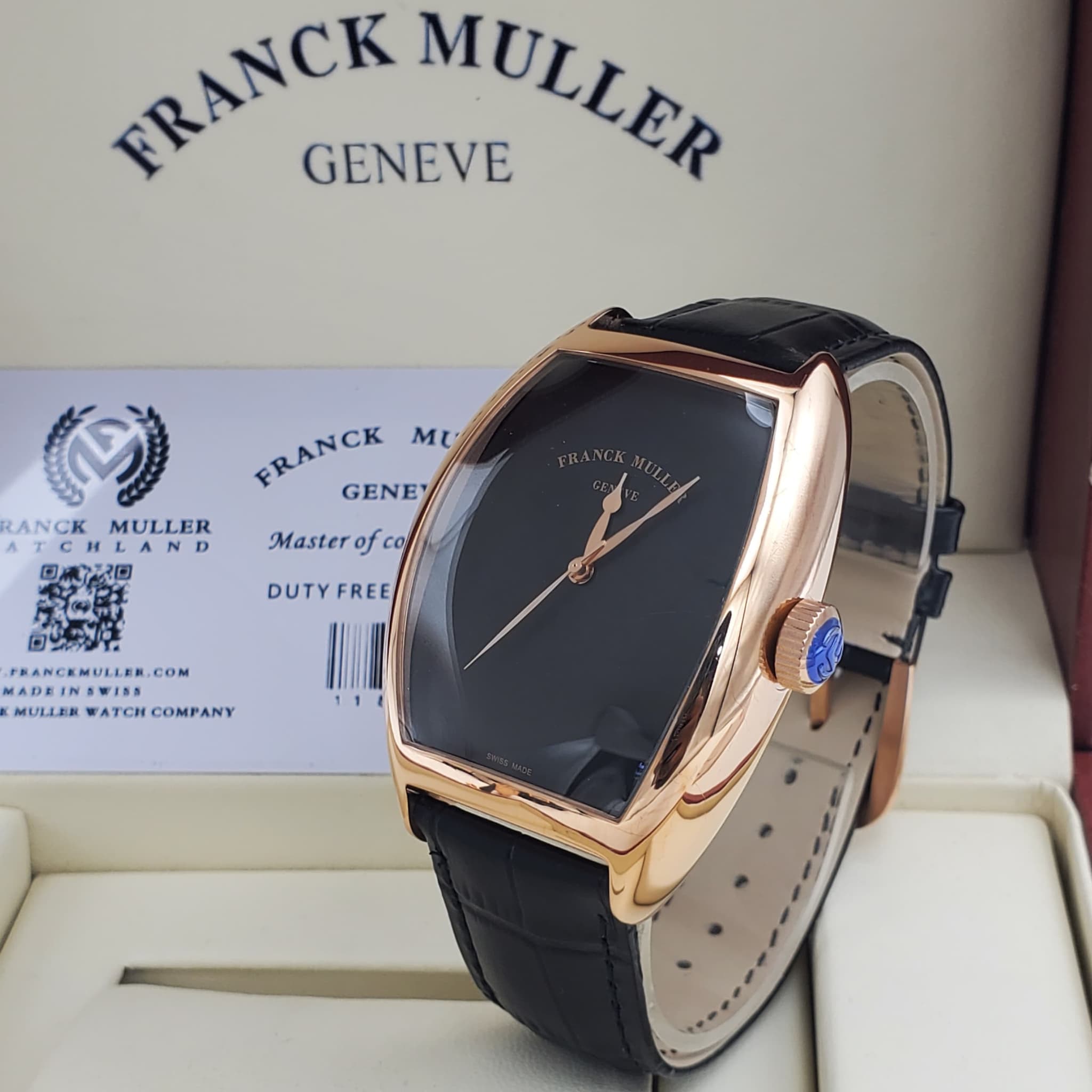 Premium Designer-Inspired Vanguard Minimalist Tonneau Watch